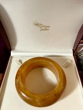 Vintage Butterscotch Bangle Bracelet